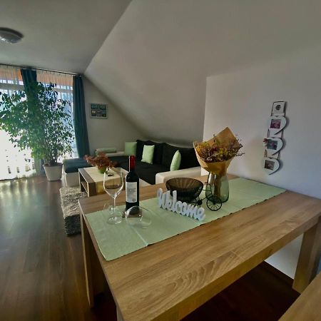 Munkácsy Apartmanok Balatonfenyves Esterno foto
